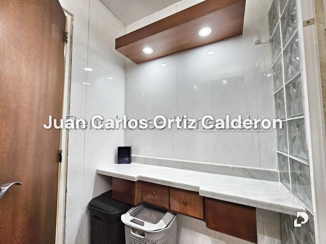 Apartamento en Colinas de La Tahona, Caracas – 11