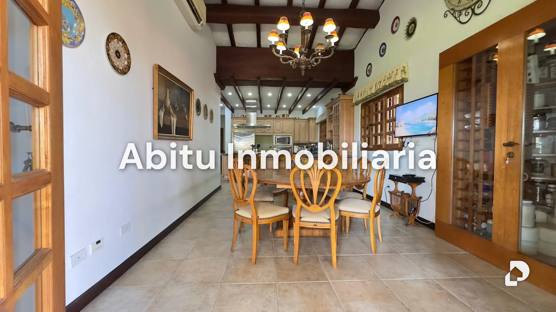 House in La Lagunita, Caracas – 5
