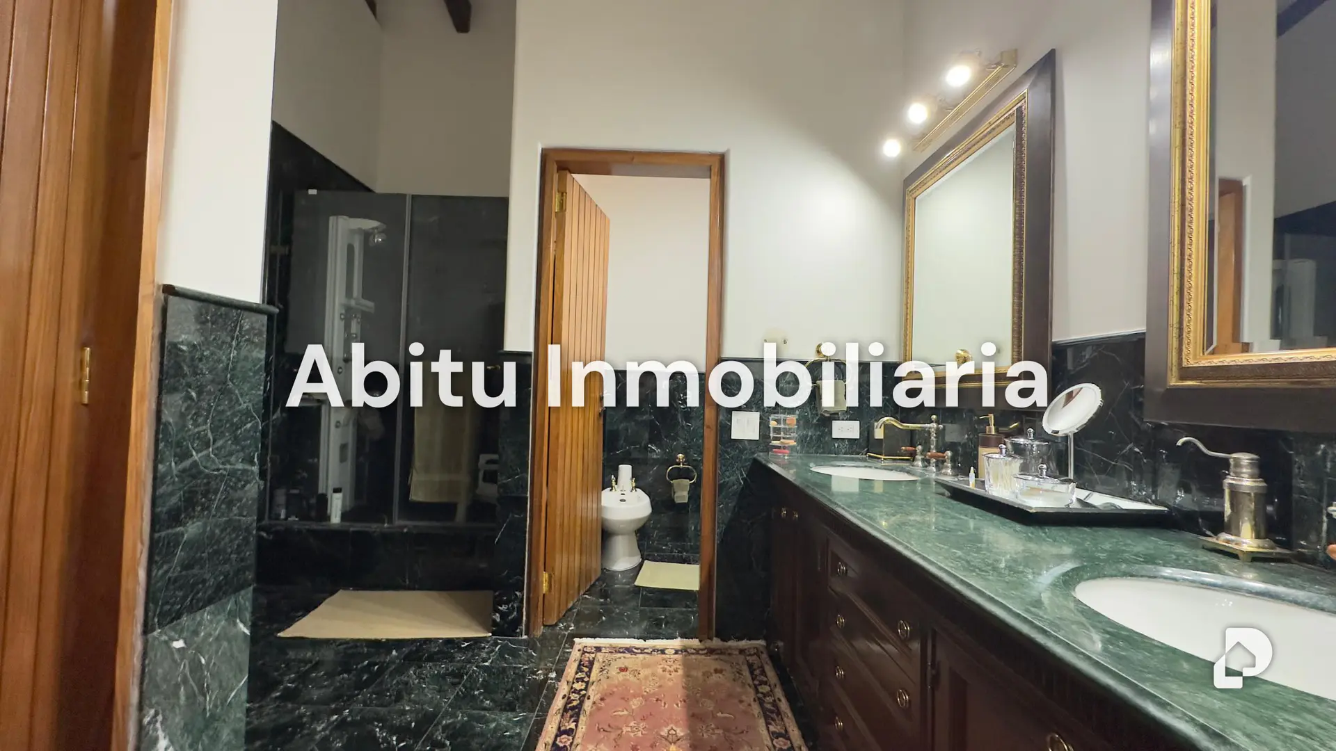 House in La Lagunita, Caracas – 11