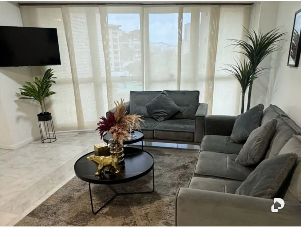 Apartamento en El Rosal, Caracas – 2