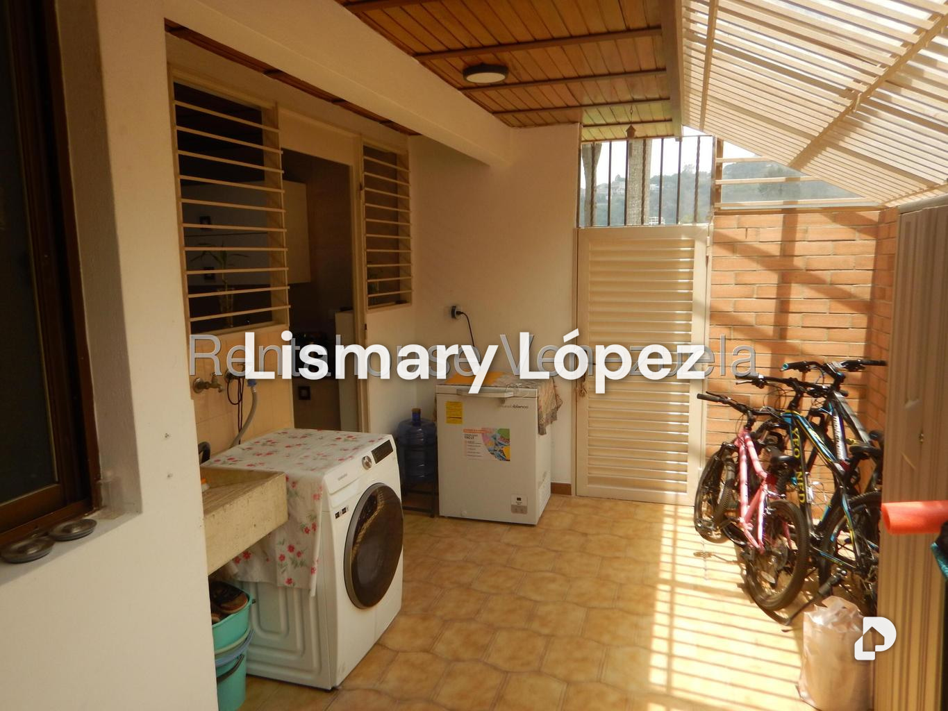 Casa en La Boyera, Caracas – 23