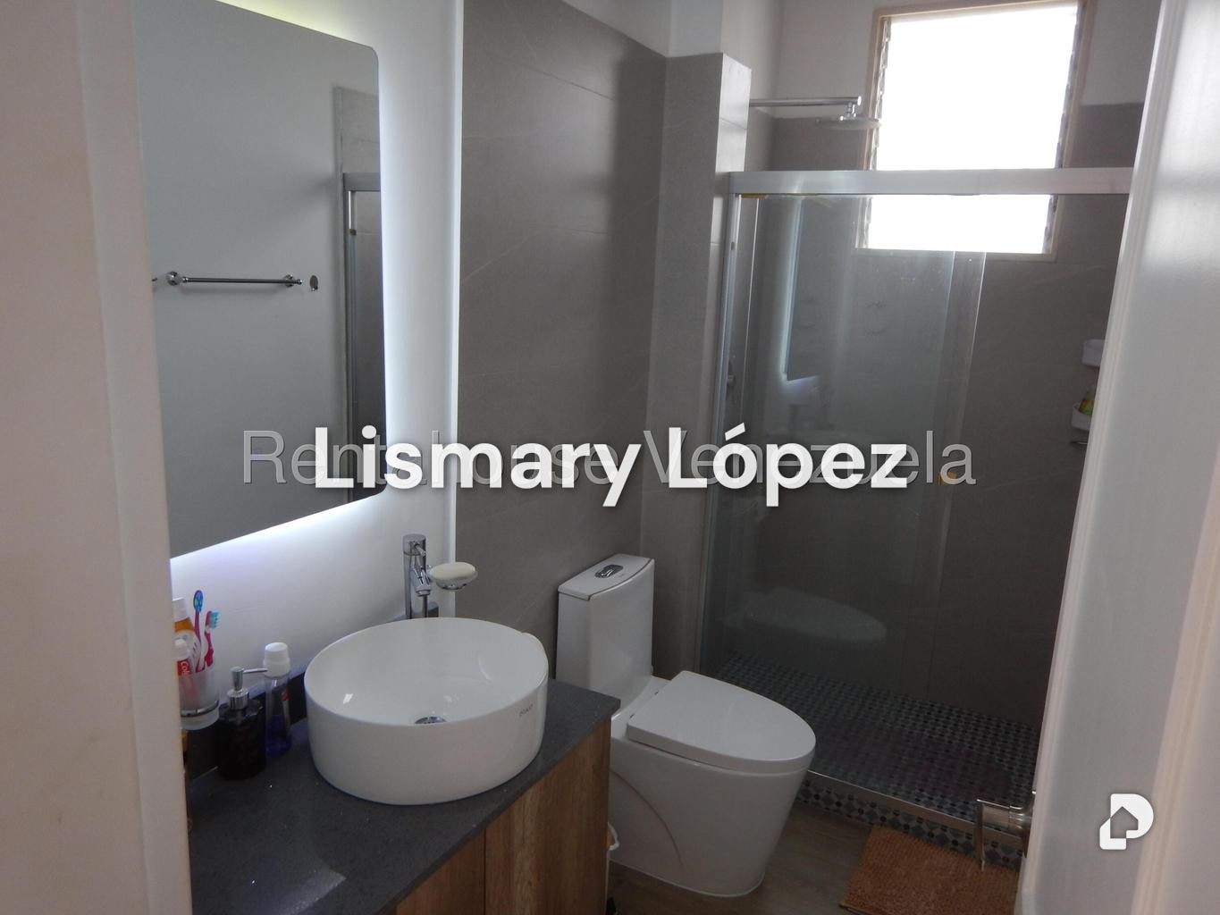 Casa en La Boyera, Caracas – 27
