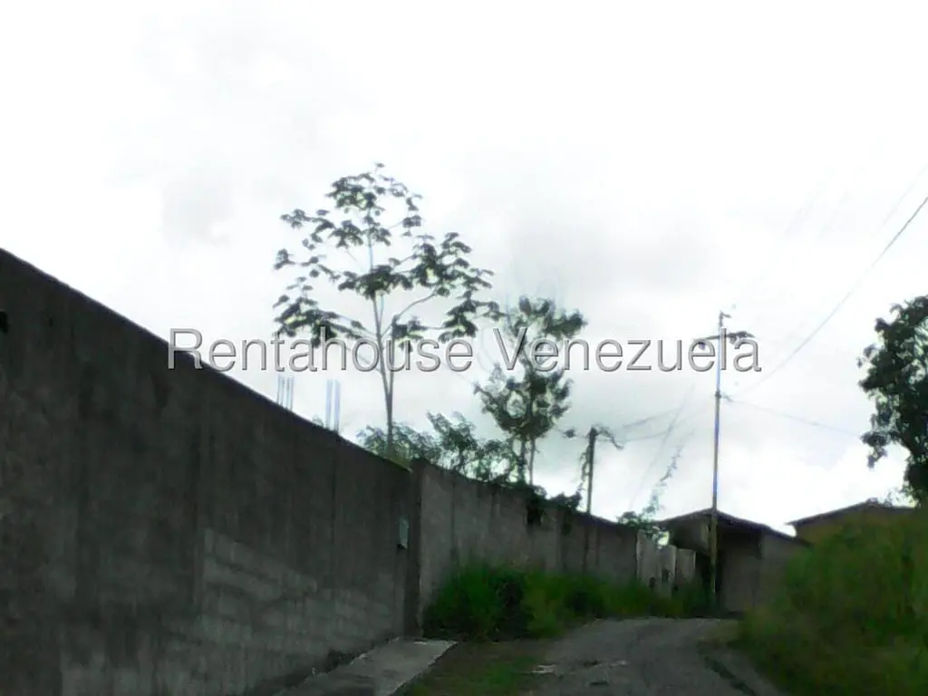 Land in El Hatillo, Caracas - 1