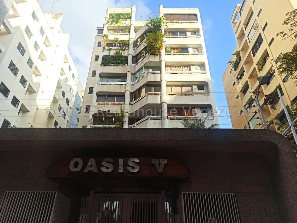 Apartment in La Florida, Caracas - 1
