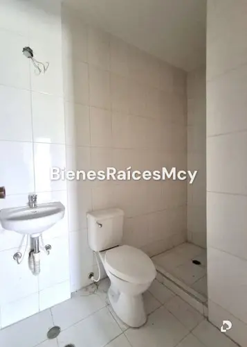 Apartamento en Las Delicias, Maracay – 18