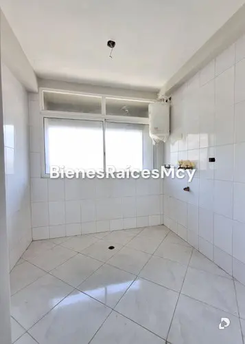 Apartamento en Las Delicias, Maracay – 4
