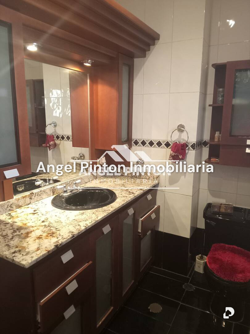 Local comercial en Avenida Baralt, Maracaibo – 11