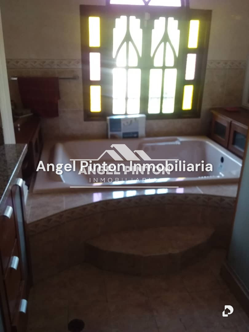 Local comercial en Avenida Baralt, Maracaibo – 6