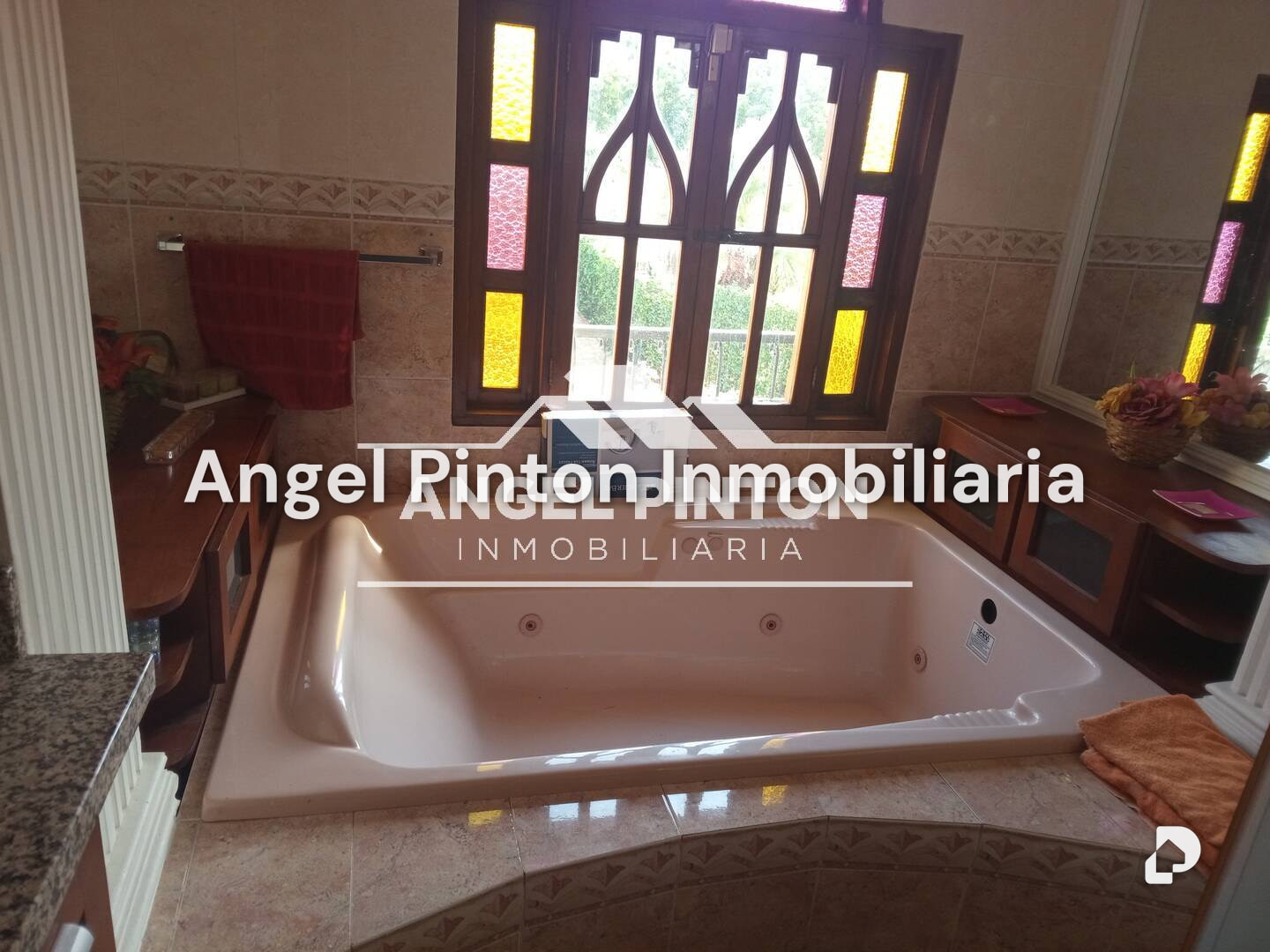 Local comercial en Avenida Baralt, Maracaibo – 24