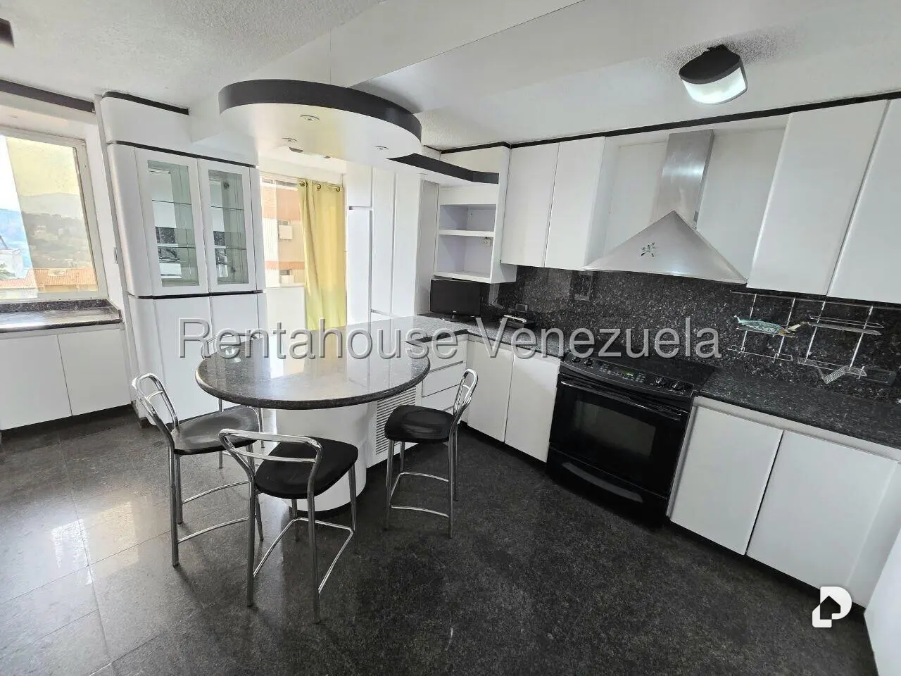Apartamento en Los Samanes, Caracas – 12