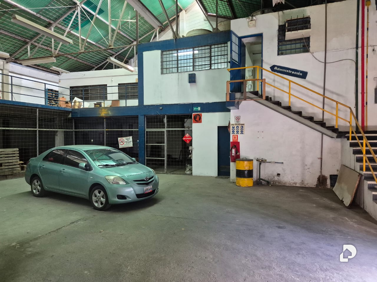 Galpón en Antímano, Caracas – 12