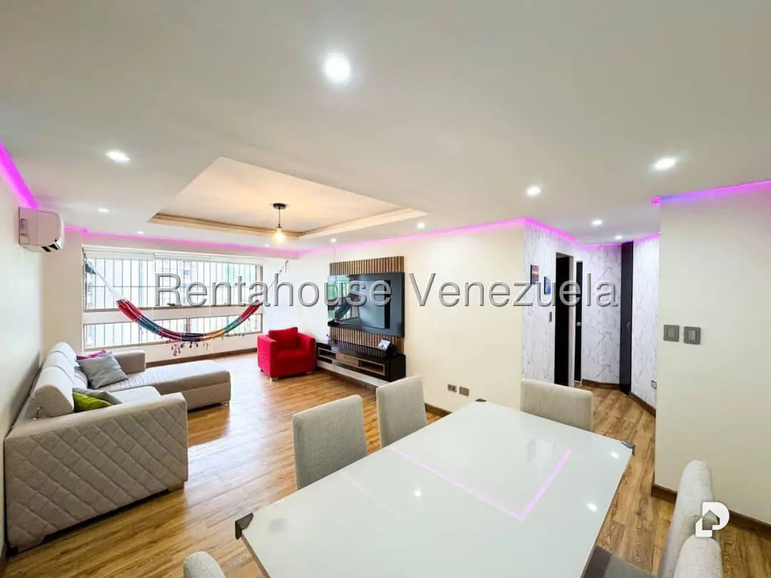 Apartamento en Prado Humboldt, Caracas – 11