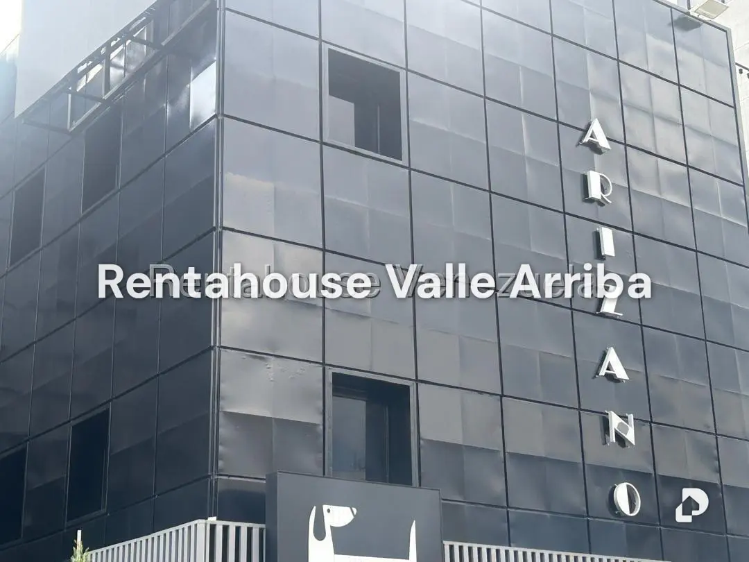 Local comercial en Las Mercedes, Caracas – 19