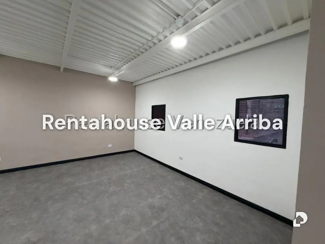 Local comercial en Las Mercedes, Caracas – 15