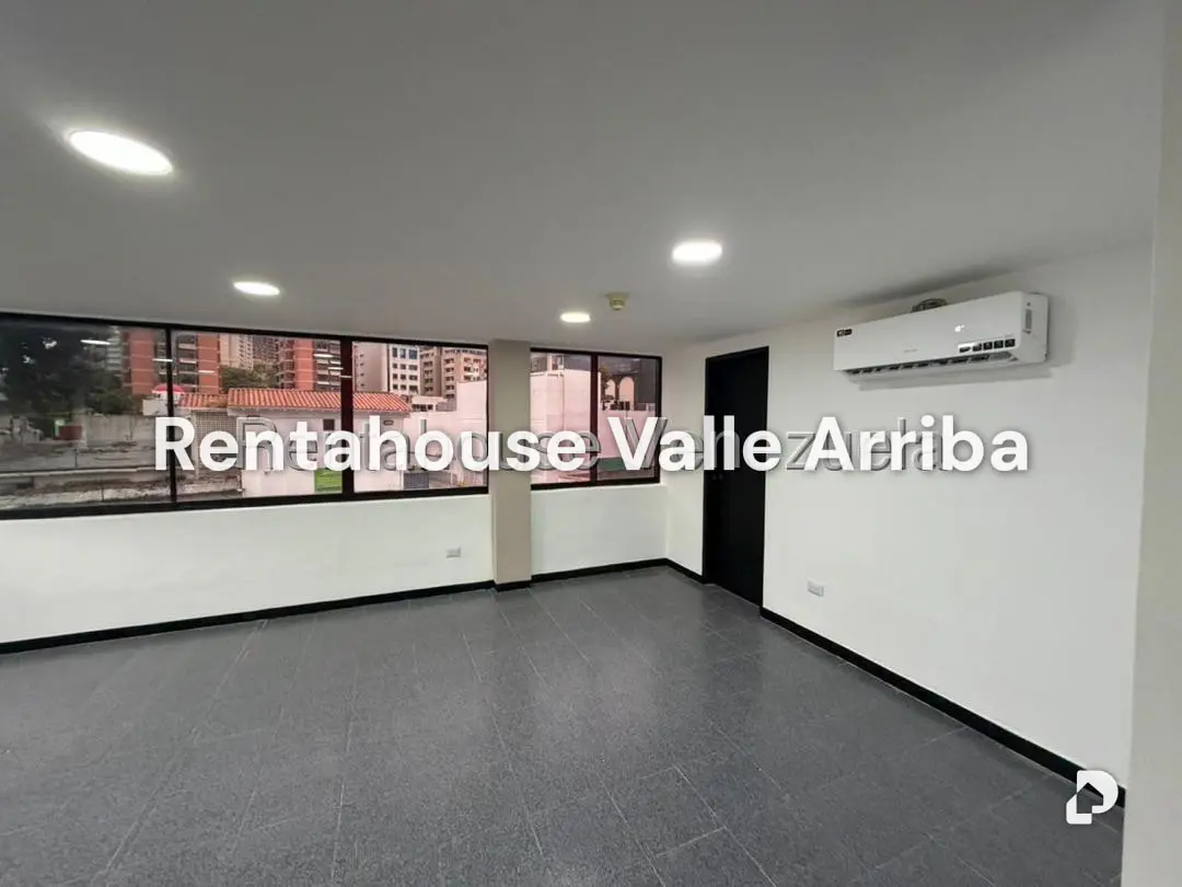 Local comercial en Las Mercedes, Caracas – 3