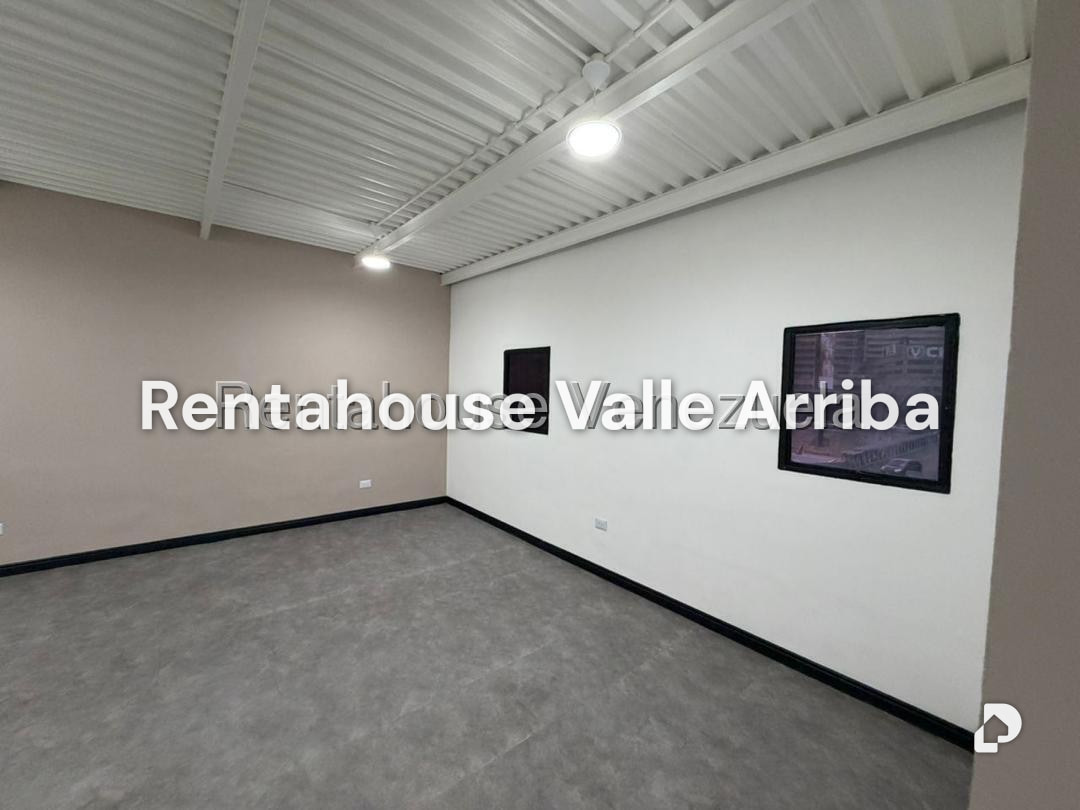 Local comercial en Las Mercedes, Caracas – 15