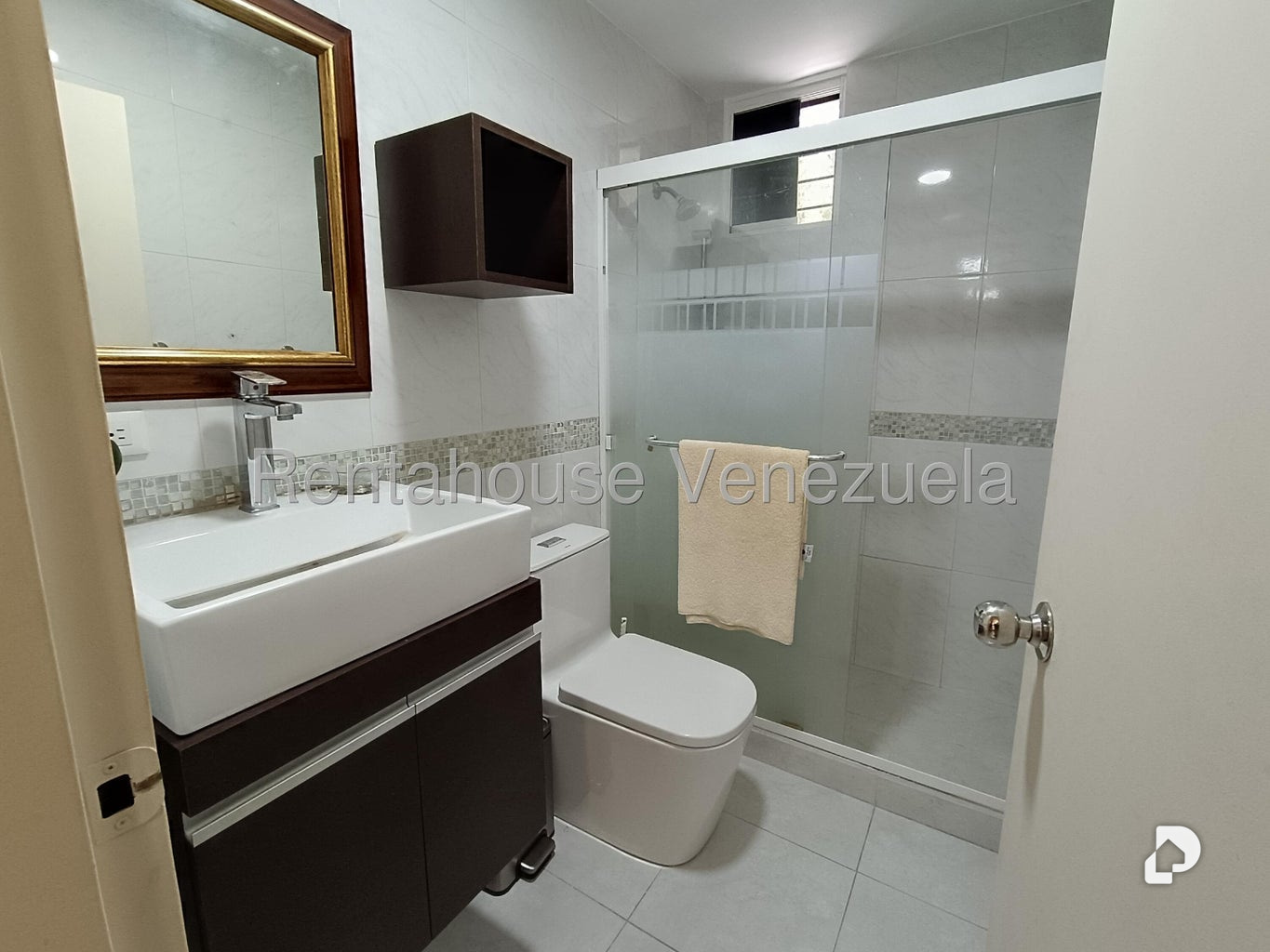 Apartamento en Colinas de La Tahona, Caracas – 19