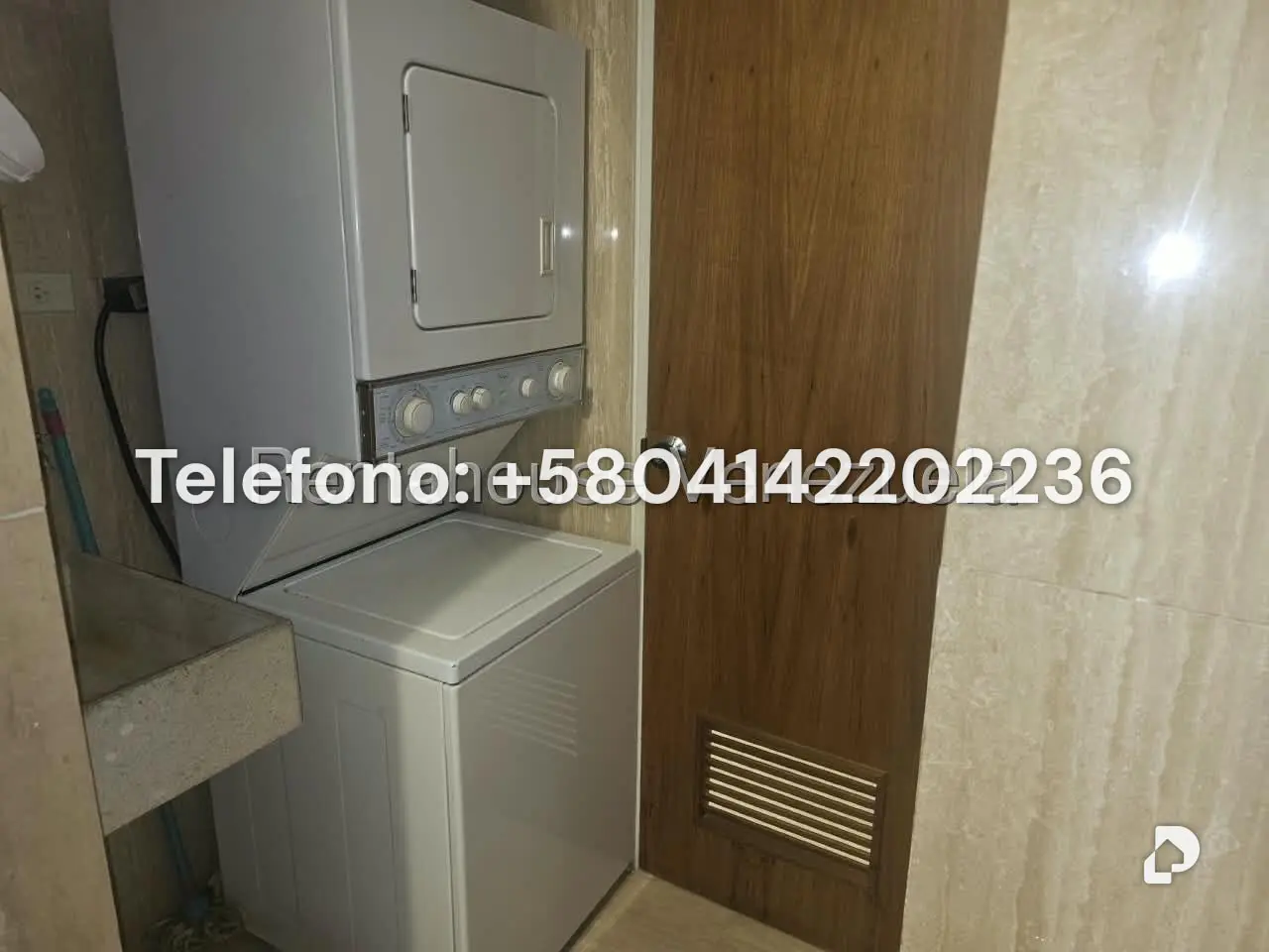 Apartamento en El Rosal, Caracas – 16