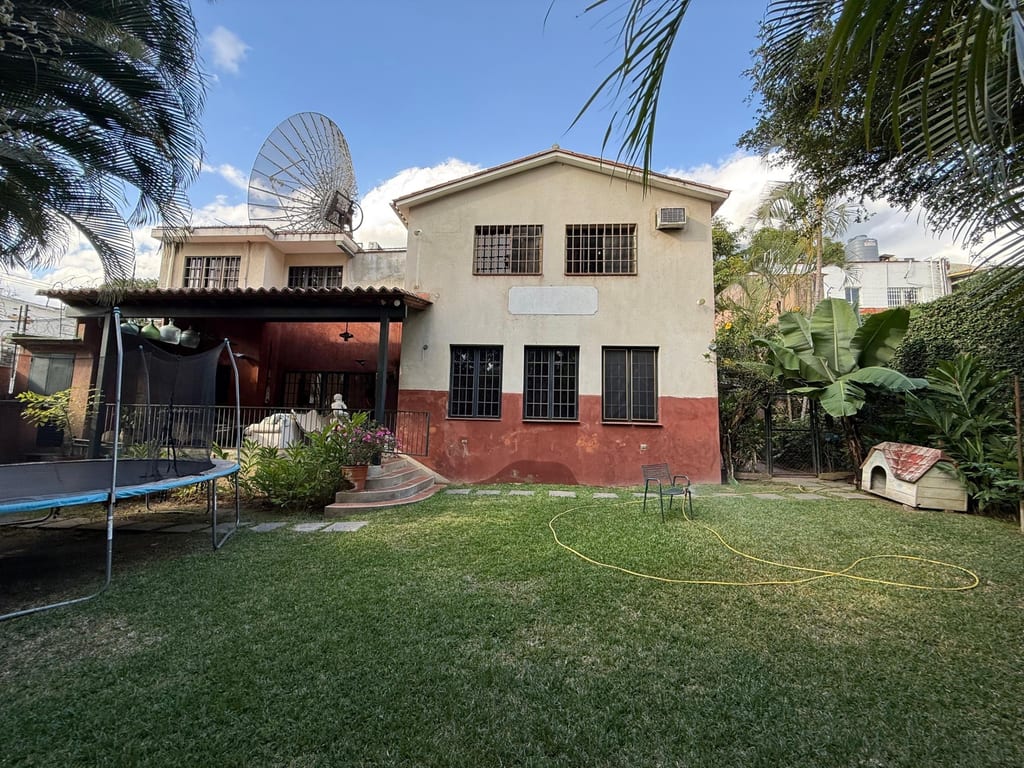 Casa en Los Palos Grandes, Caracas - 1