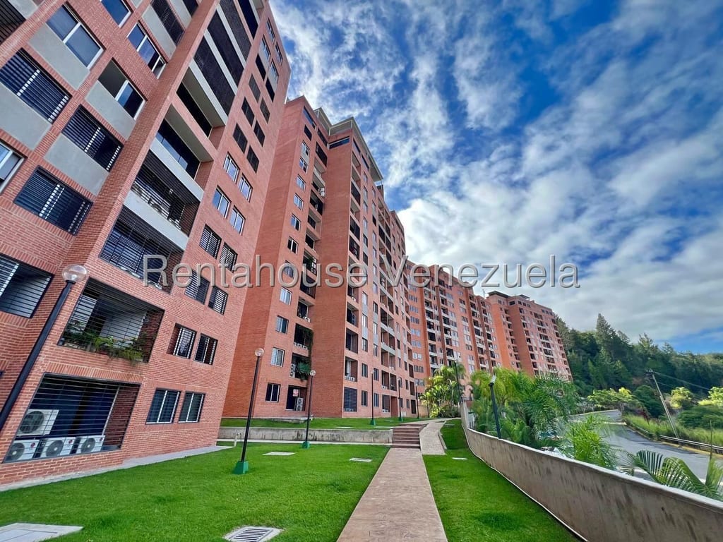 Apartamento en Colinas de La Tahona, Caracas - 1