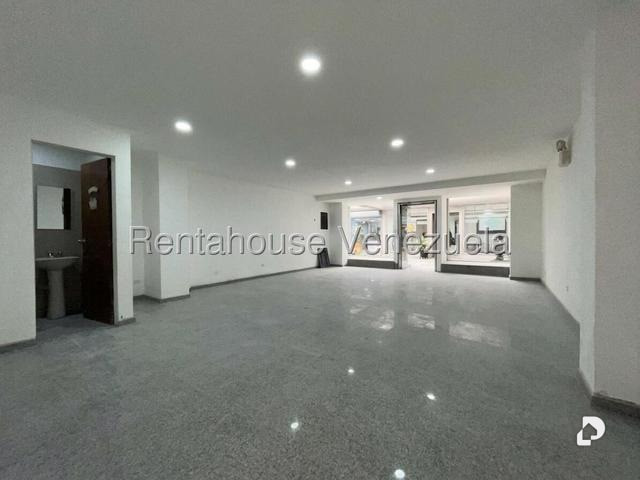 Local comercial en Santa Paula, Caracas – 4