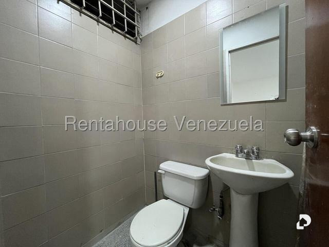 Local comercial en Santa Paula, Caracas – 6