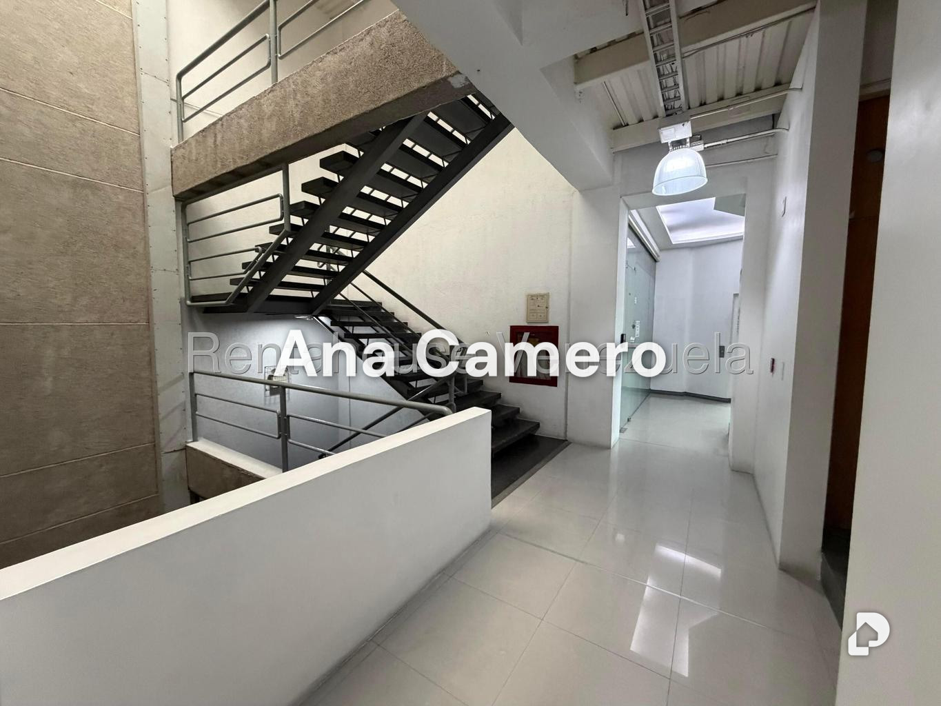 Local comercial en Las Mercedes, Caracas – 11