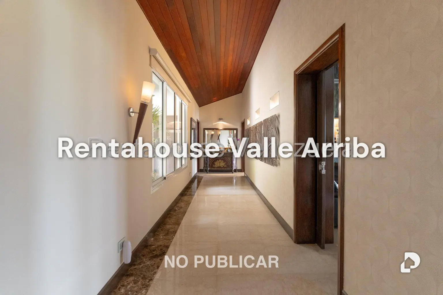 Casa en La Trinidad, Caracas – 15