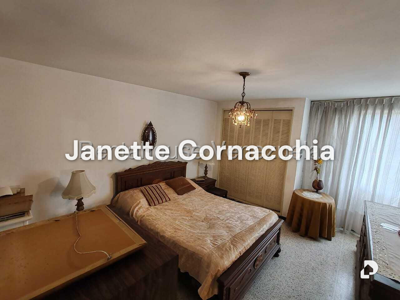 Apartamento en El Bosque, Caracas – 11