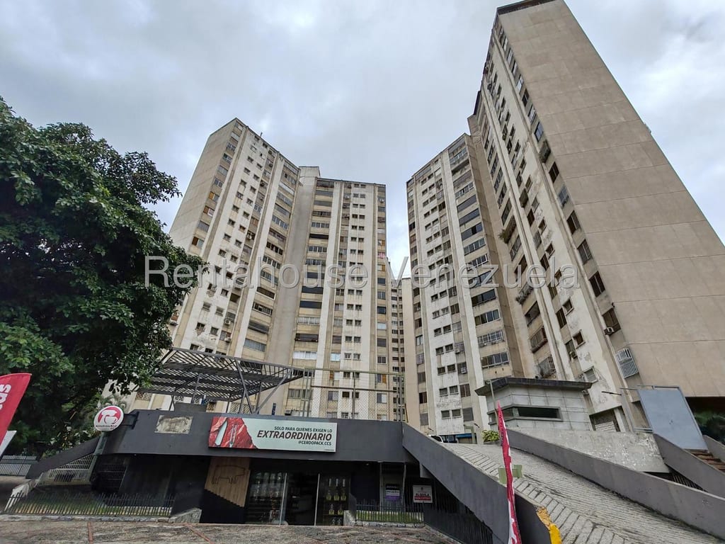 Apartamento en El Bosque, Caracas - 1