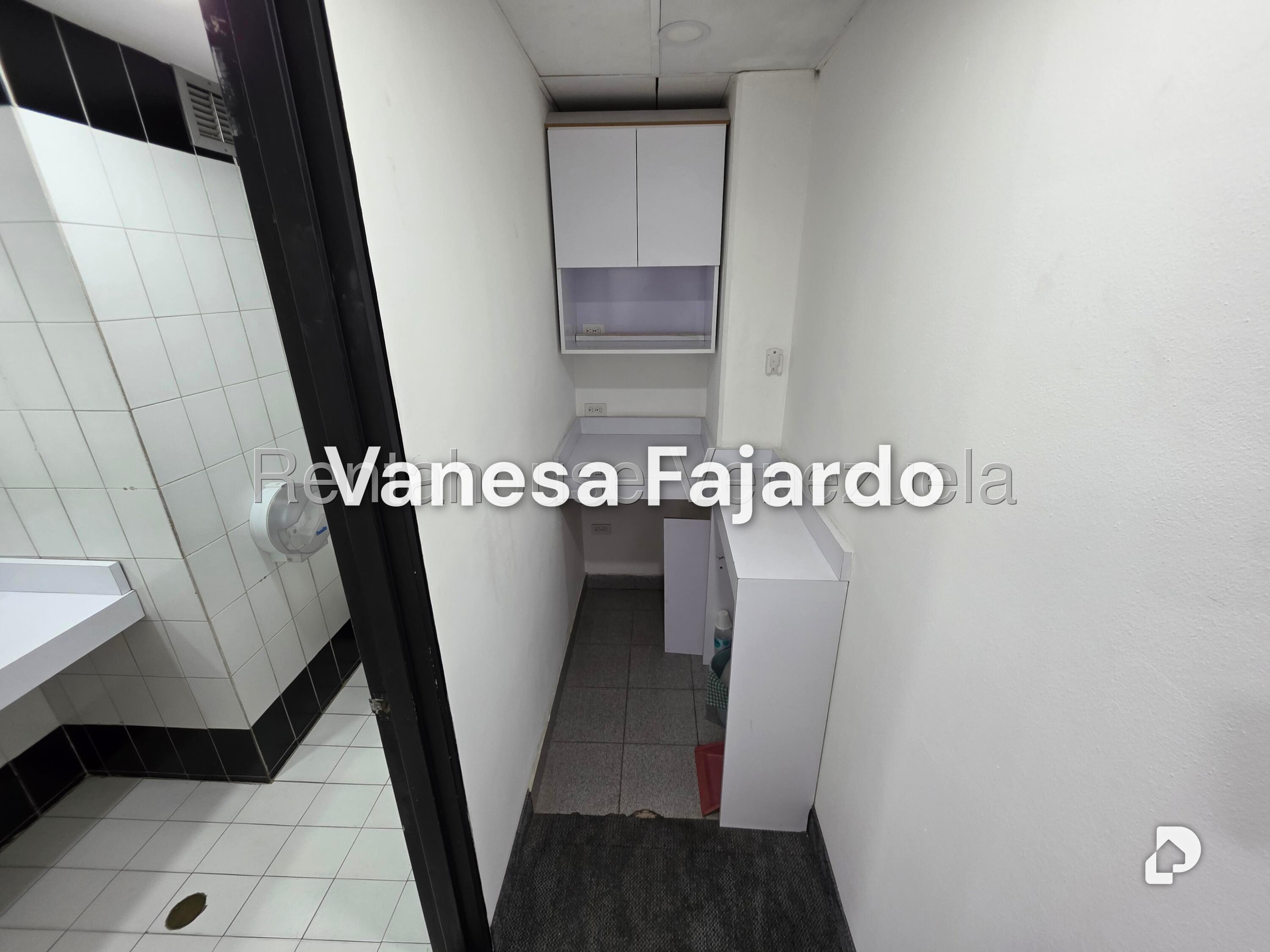 Oficina en Chacaito, Caracas – 18