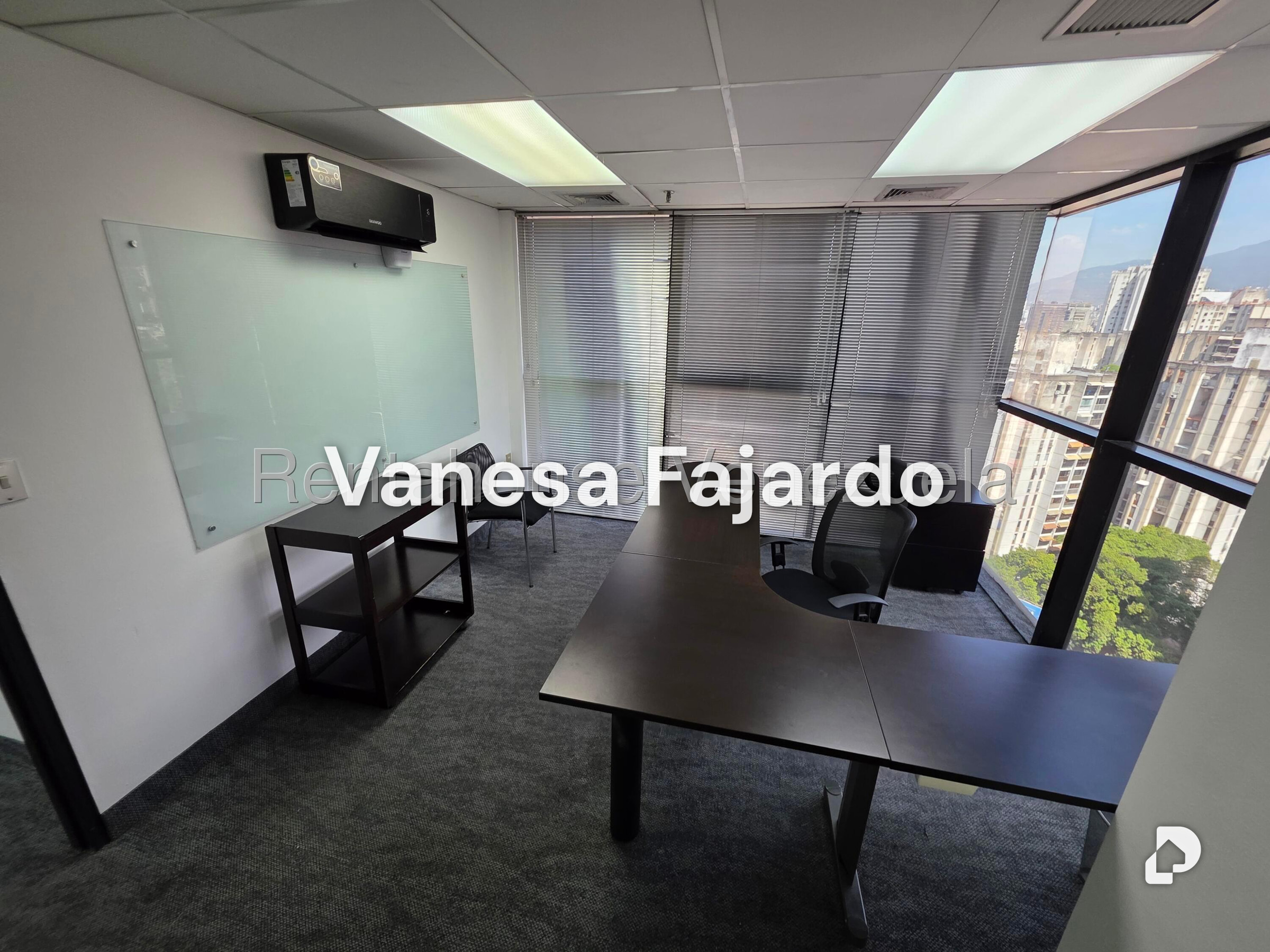 Oficina en Chacaito, Caracas – 15
