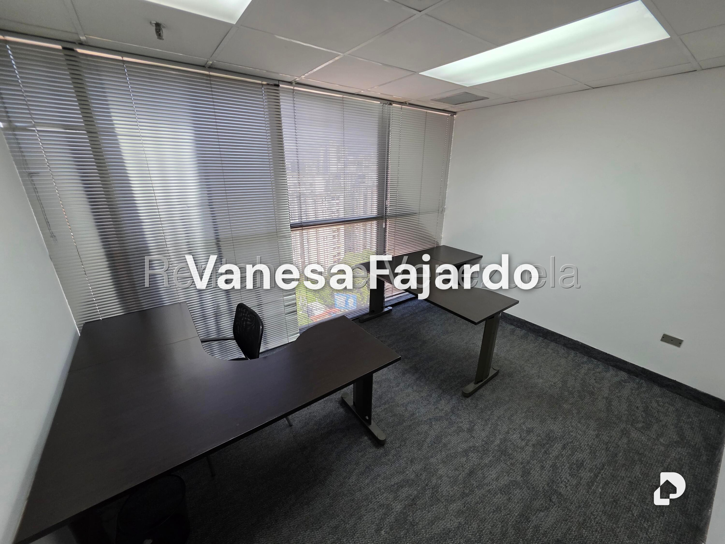 Oficina en Chacaito, Caracas – 12