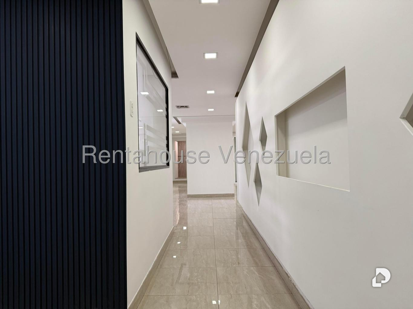 Local comercial en Los Palos Grandes, Caracas – 6
