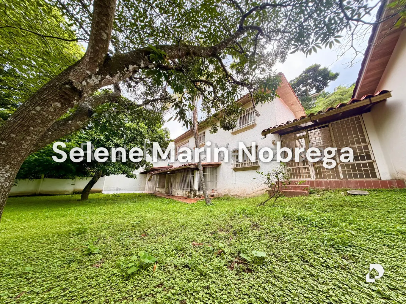 House in Colinas de Santa Mónica, Caracas – 1