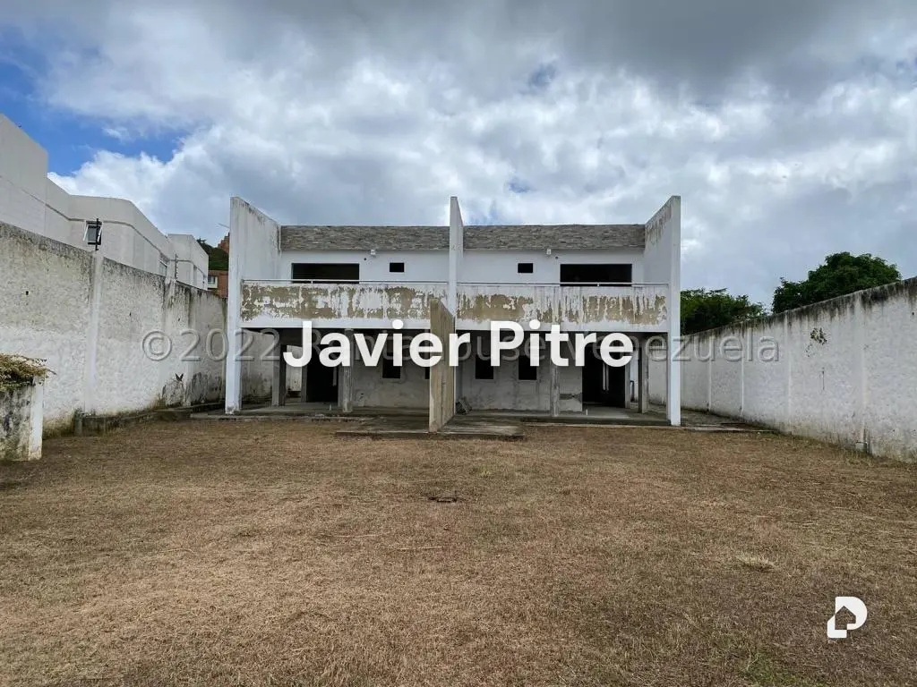 Townhouse in Loma Linda, Caracas – 19