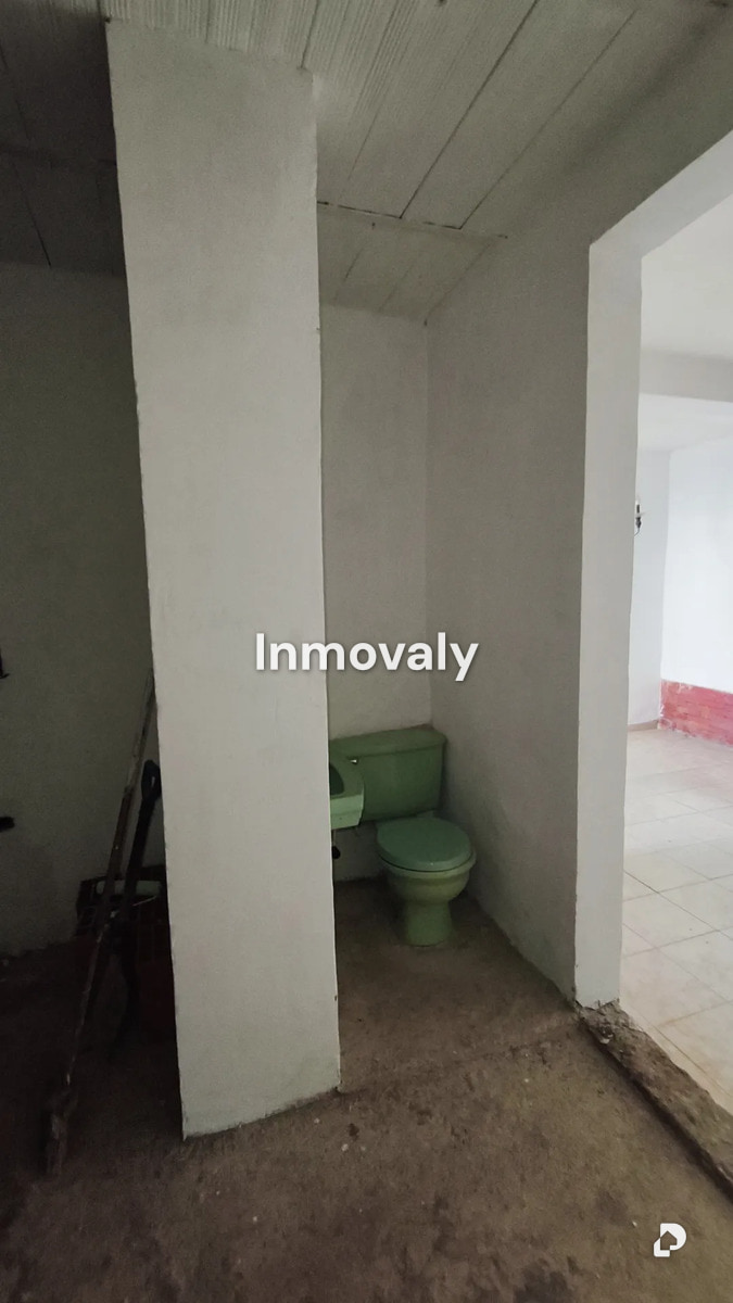 Commercial space in Agua Blanca, Valencia – 4