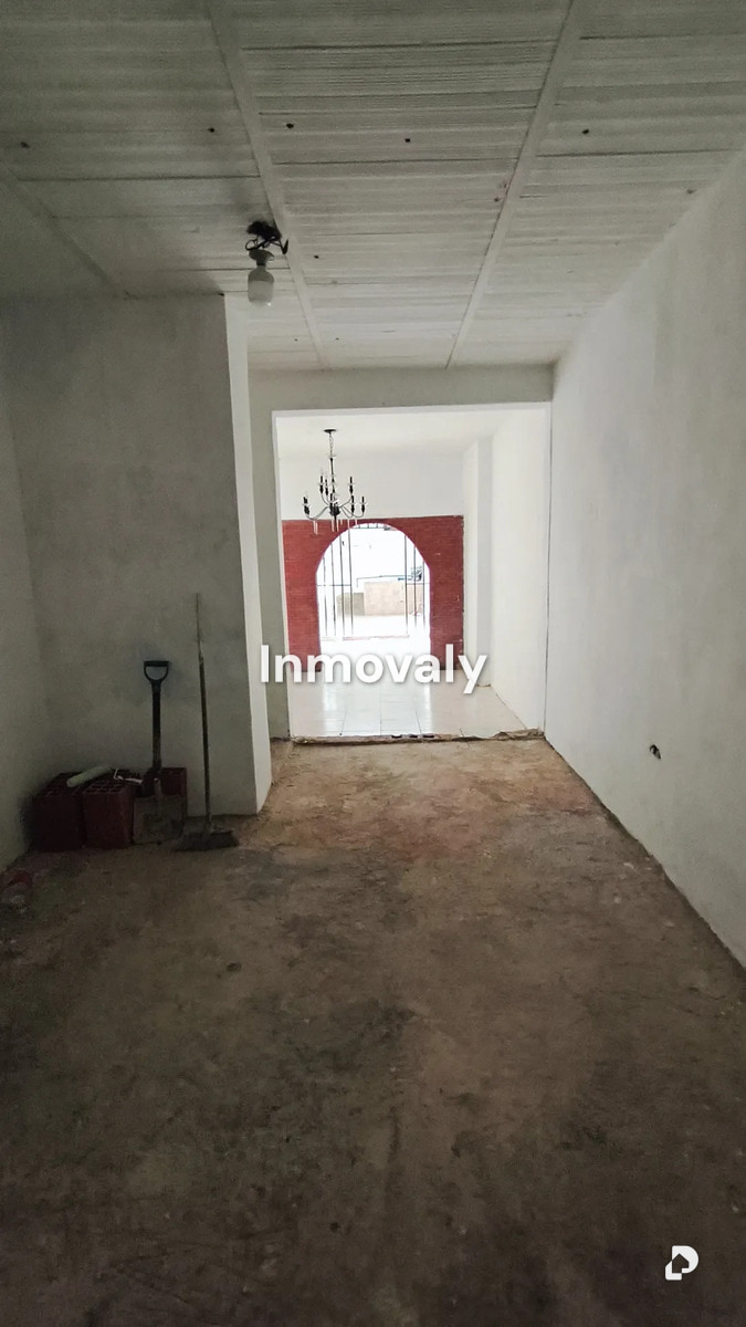 Commercial space in Agua Blanca, Valencia – 3
