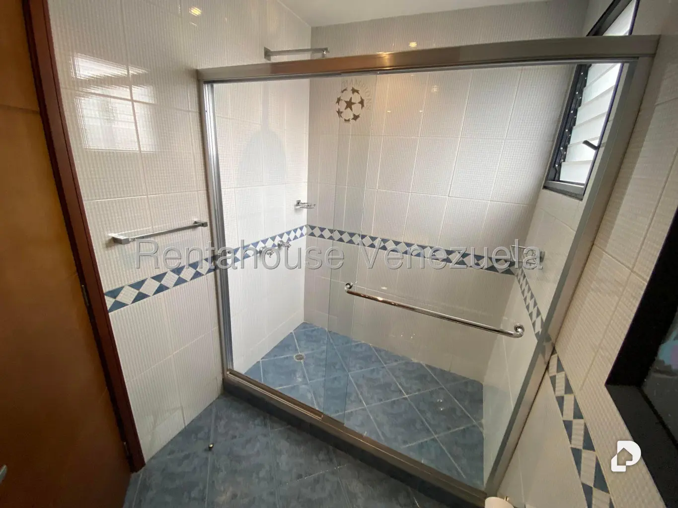 Apartamento en Los Samanes, Caracas – 25