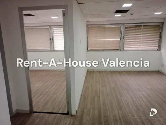 Local comercial en Valencia – 2