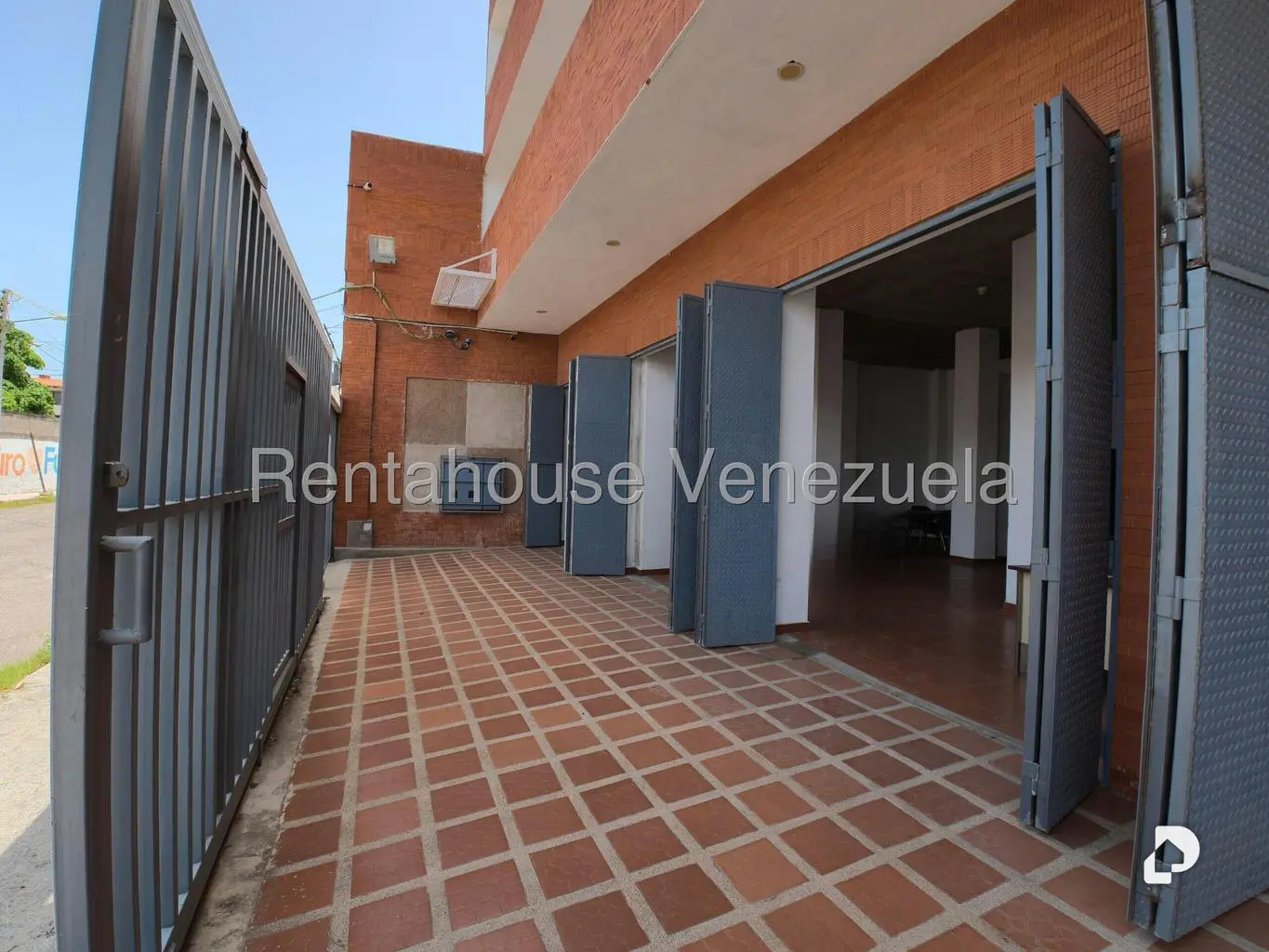 Edificio en Higuerote