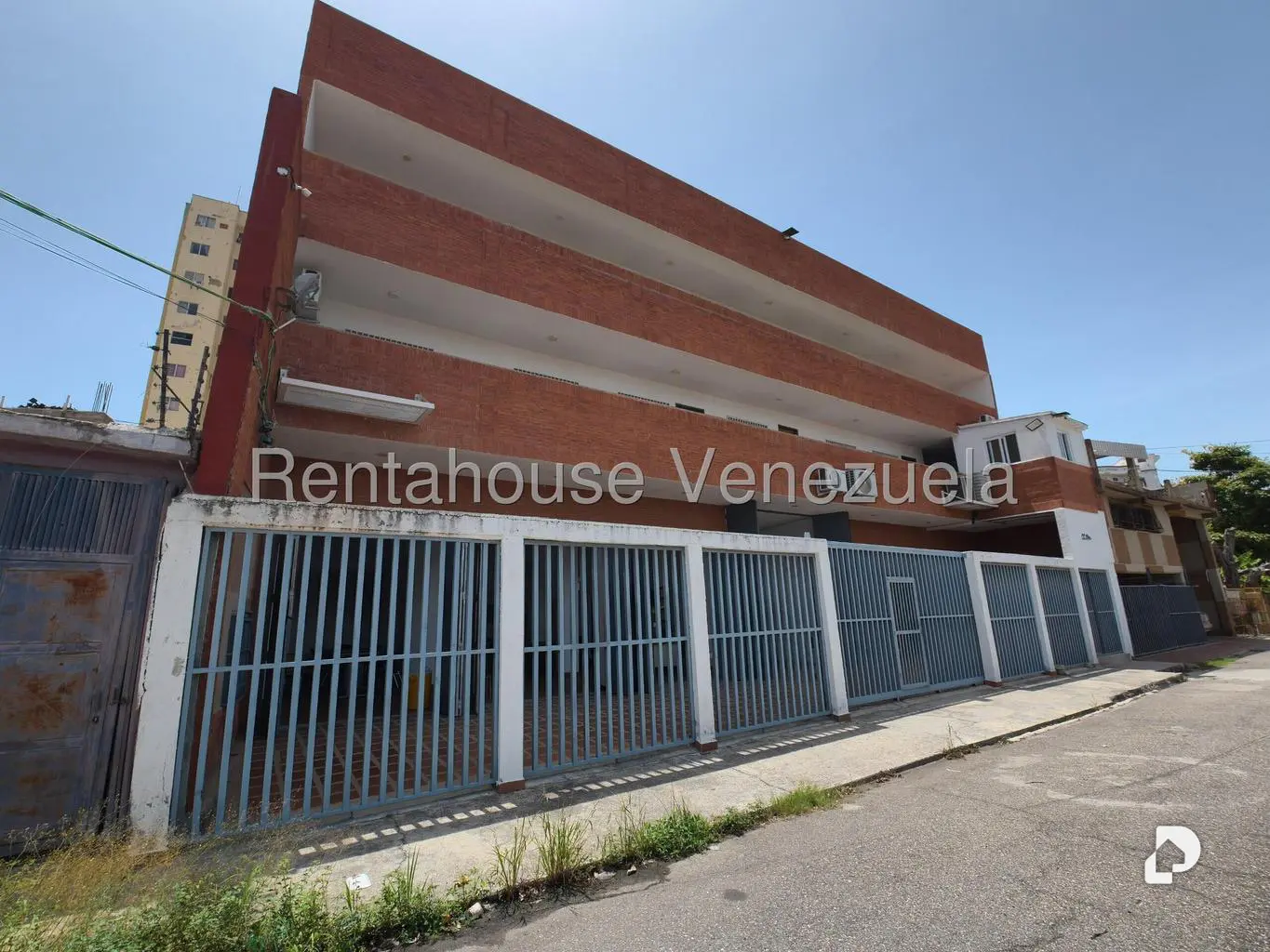 Edificio en Higuerote