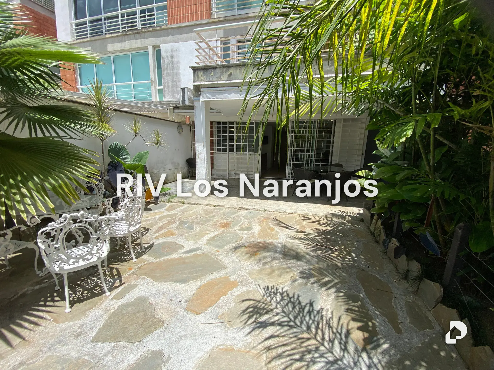 Apartamento en Urbanización Villa Nueva del Hatillo, Caracas – 55