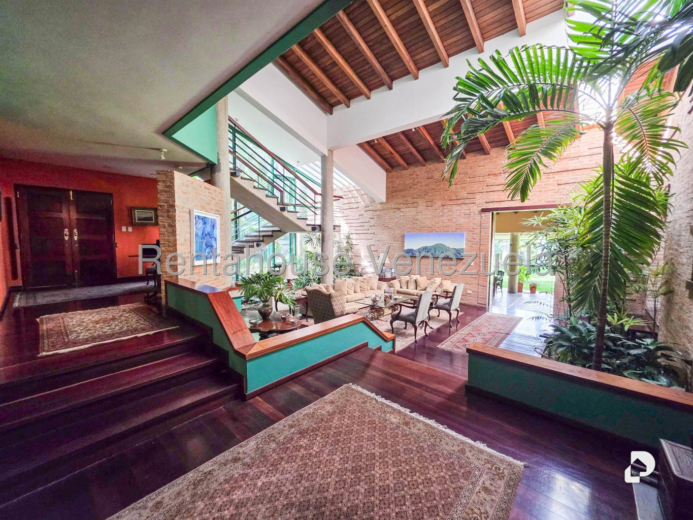 Casa en Cerro Verde, Caracas – 9