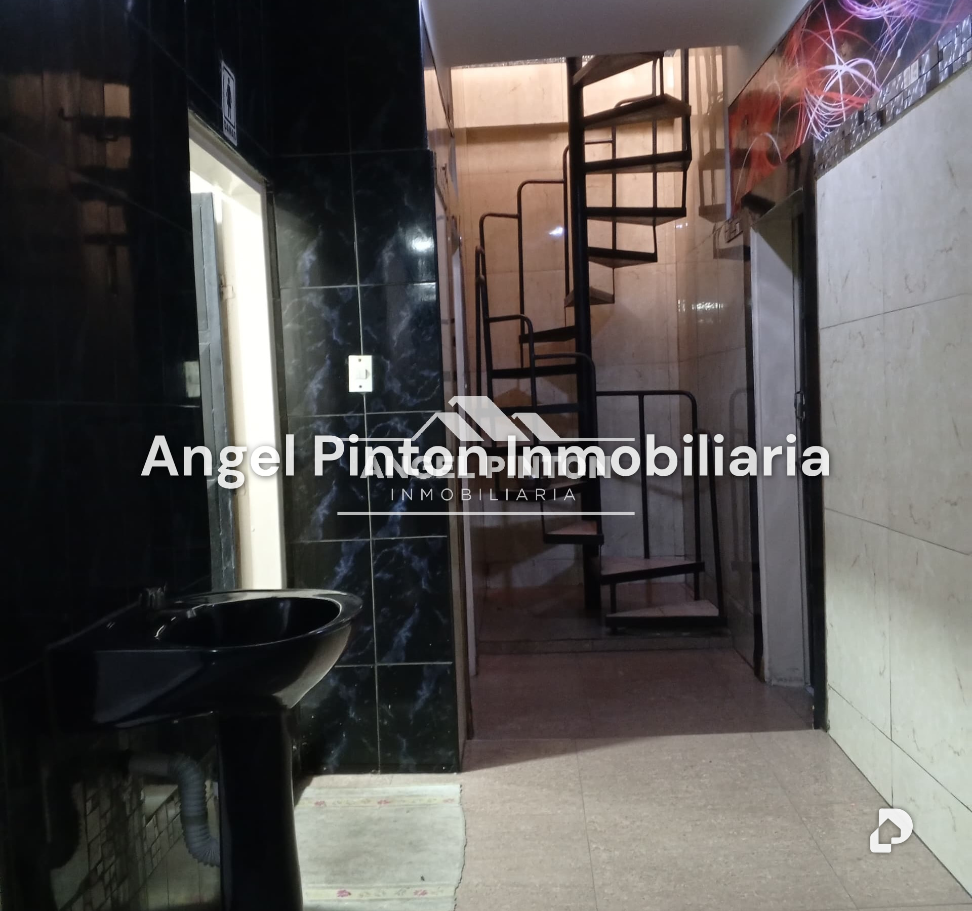 Edificio en Carrera 32, Barquisimeto – 6