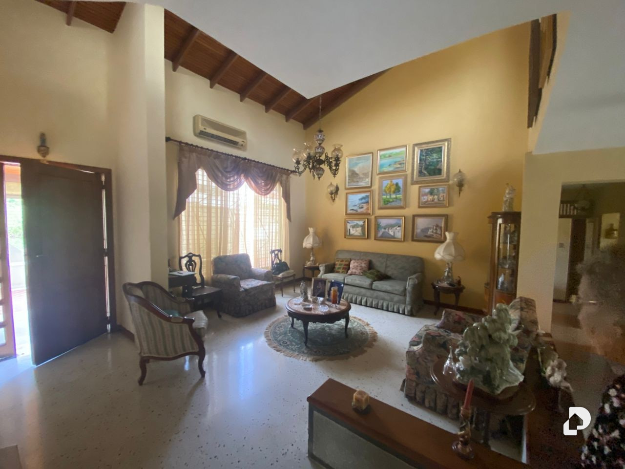 Casa en Parroquia Urbana San José, Valencia – 1