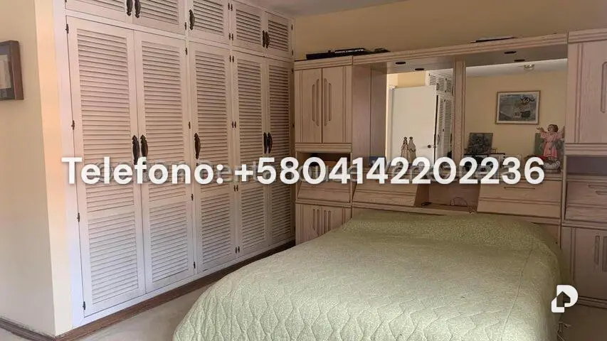 Casa en Cumbres de Curumo, Caracas – 23