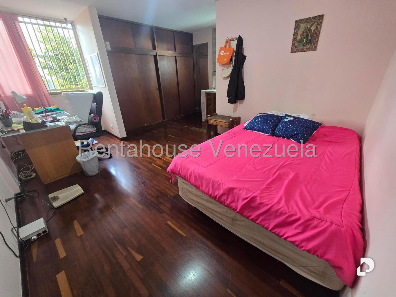 Casa en Los Naranjos (del Cafetal), Caracas – 17