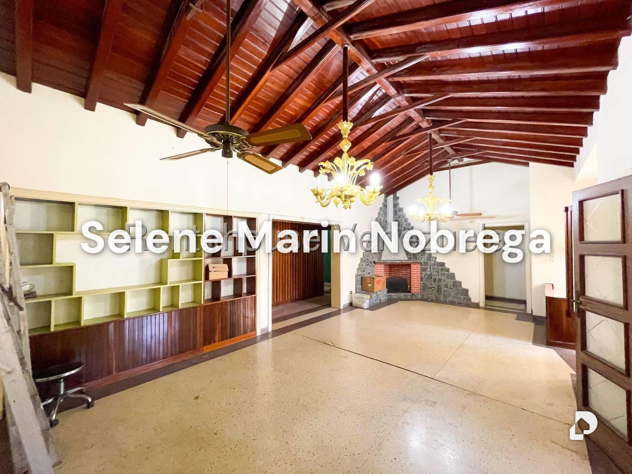 Casa en La Floresta, Caracas – 12