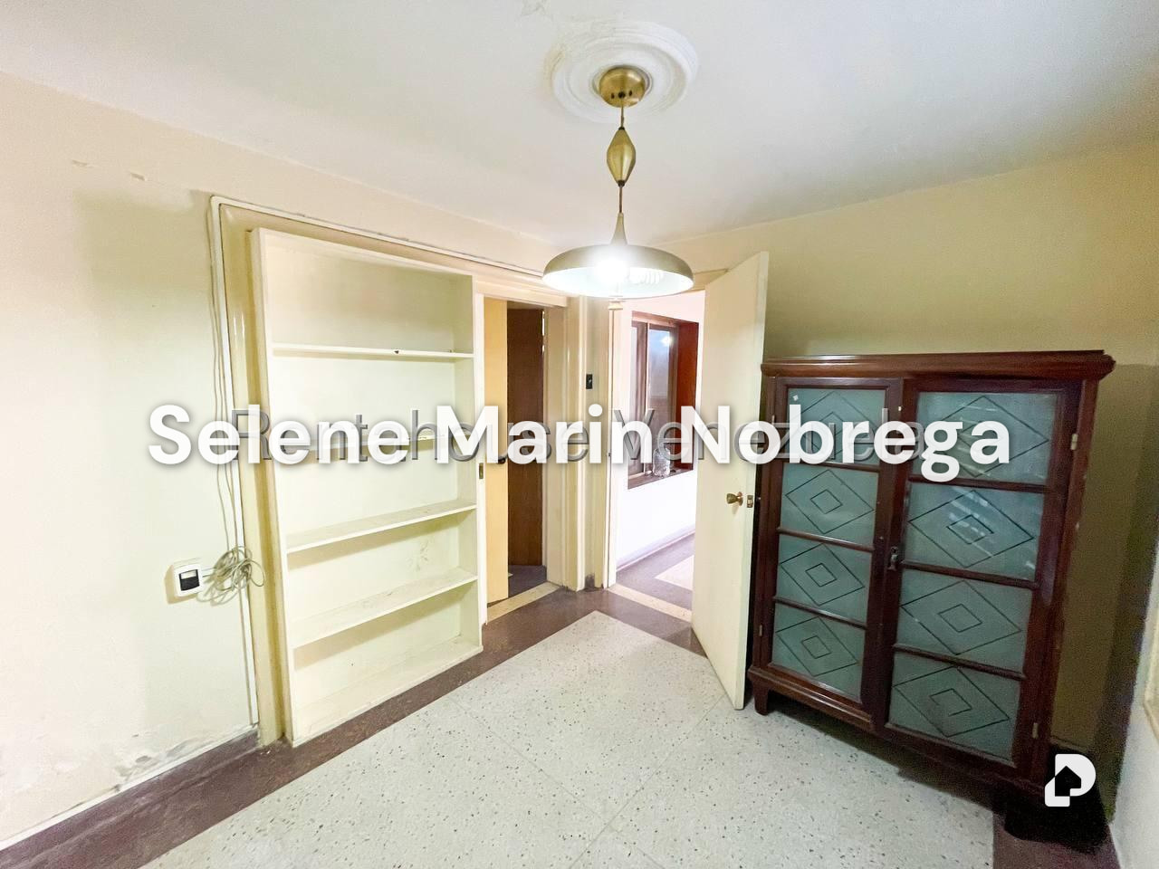 Casa en La Floresta, Caracas – 23